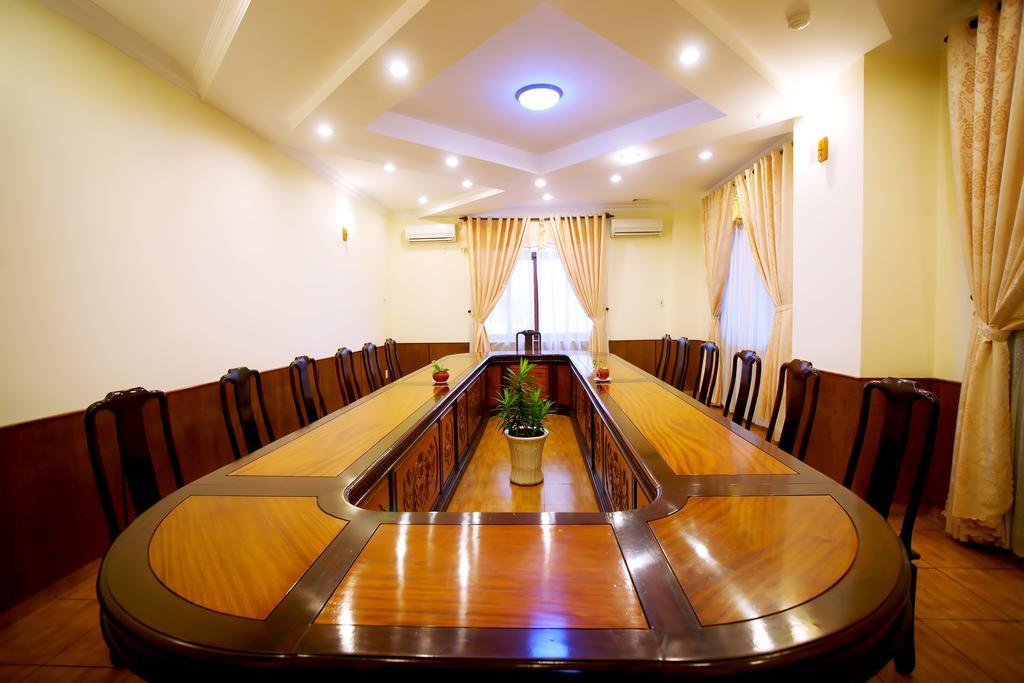 Ham Luong Hotel Ben Tre Exterior photo