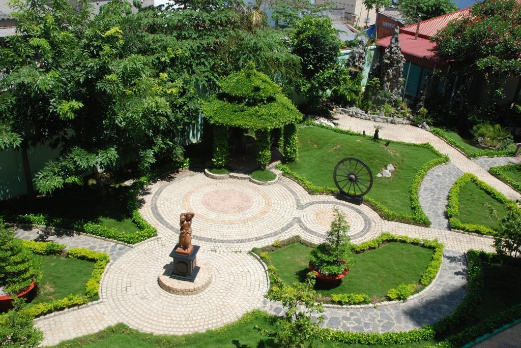 Ham Luong Hotel Ben Tre Exterior photo