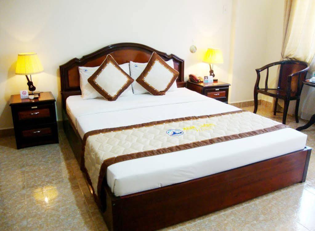 Ham Luong Hotel Ben Tre Exterior photo